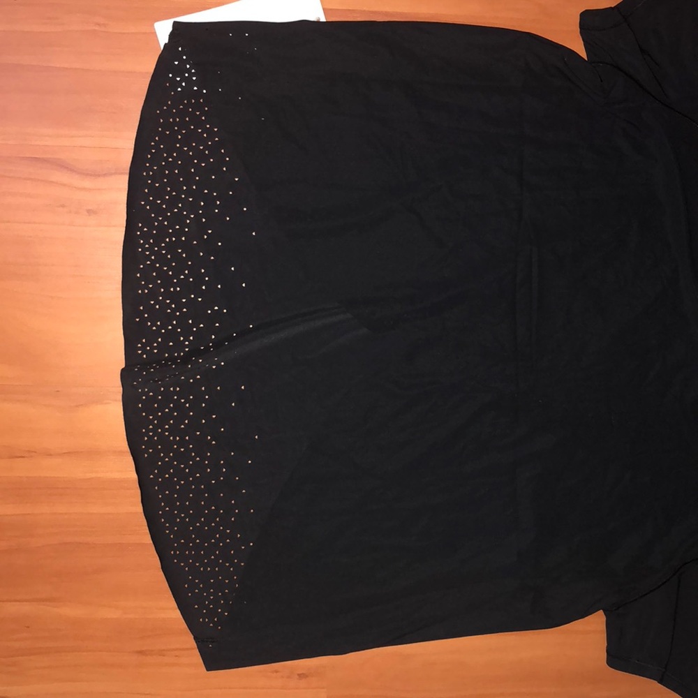 Lululemon Black  SS - Picture 3 of 4